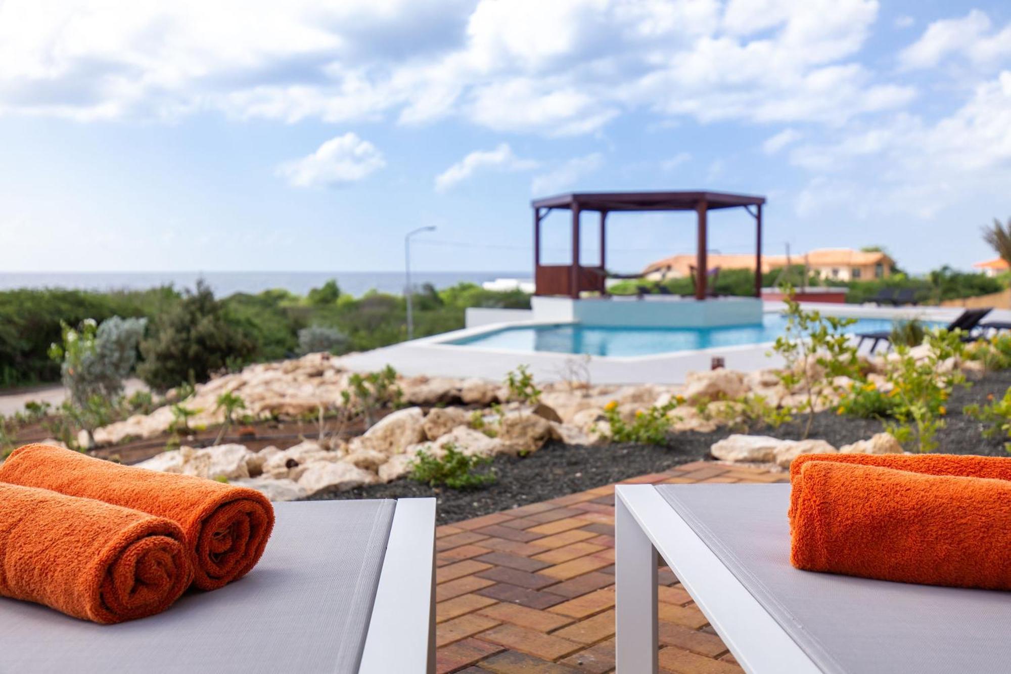 Coral Estate Ocean View Apartments Willemstad Exterior foto